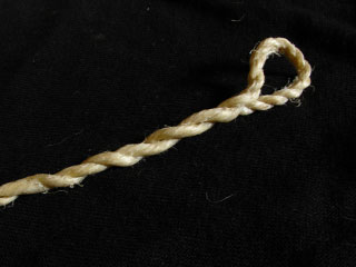 Formation d'une boucle de corde